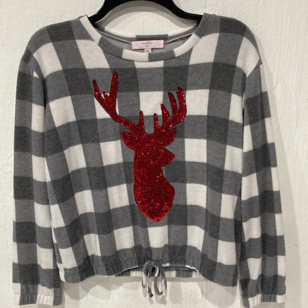 Moa Moa girls XL holiday shirt with Reindeer